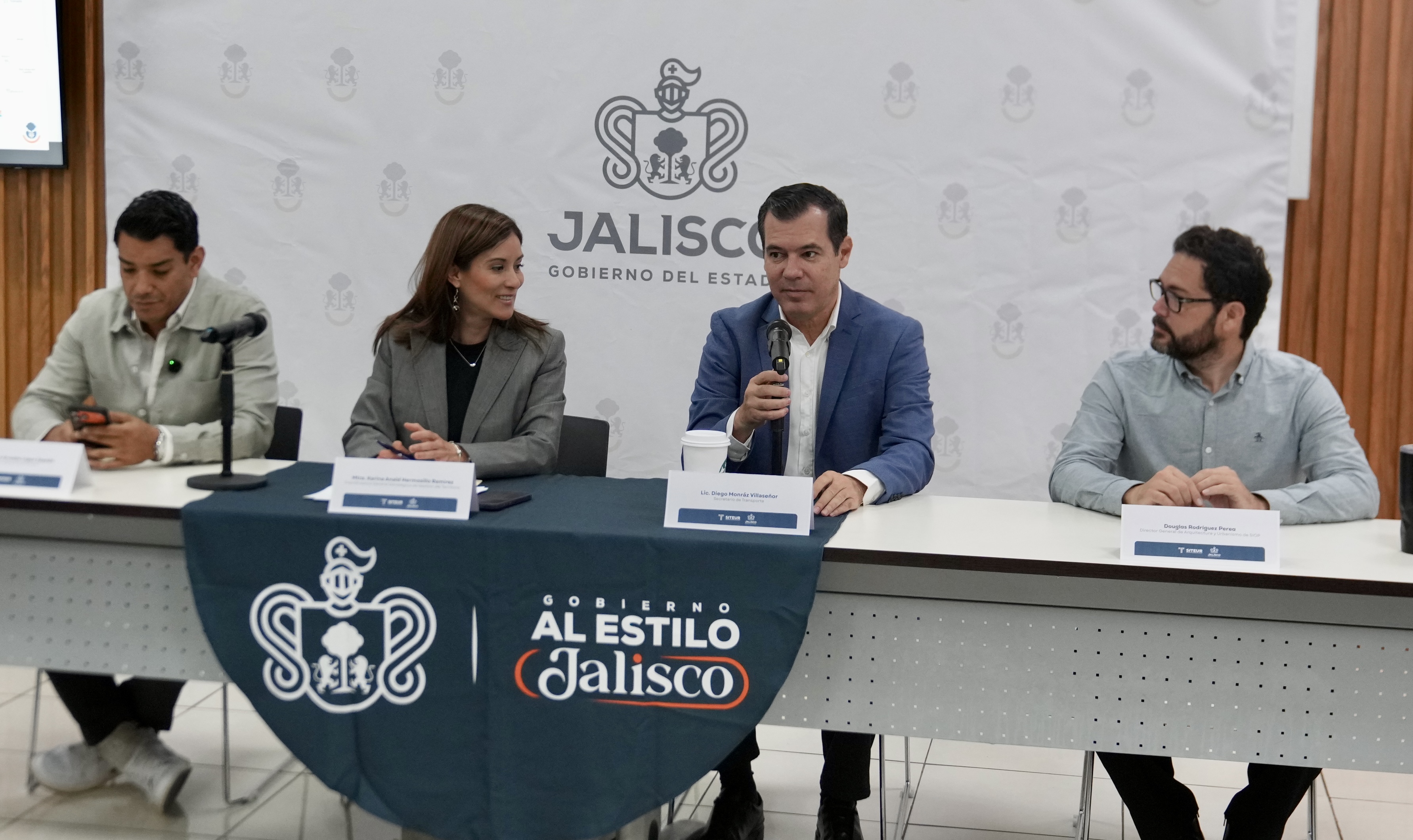 01-junio-2026--siteur--rueda-de-prensa-para-dar-a-conocer-los-detalles-y-esquema-de-operacin-de-la-lnea-5-mi-macro-aeropuerto_55308148960_o