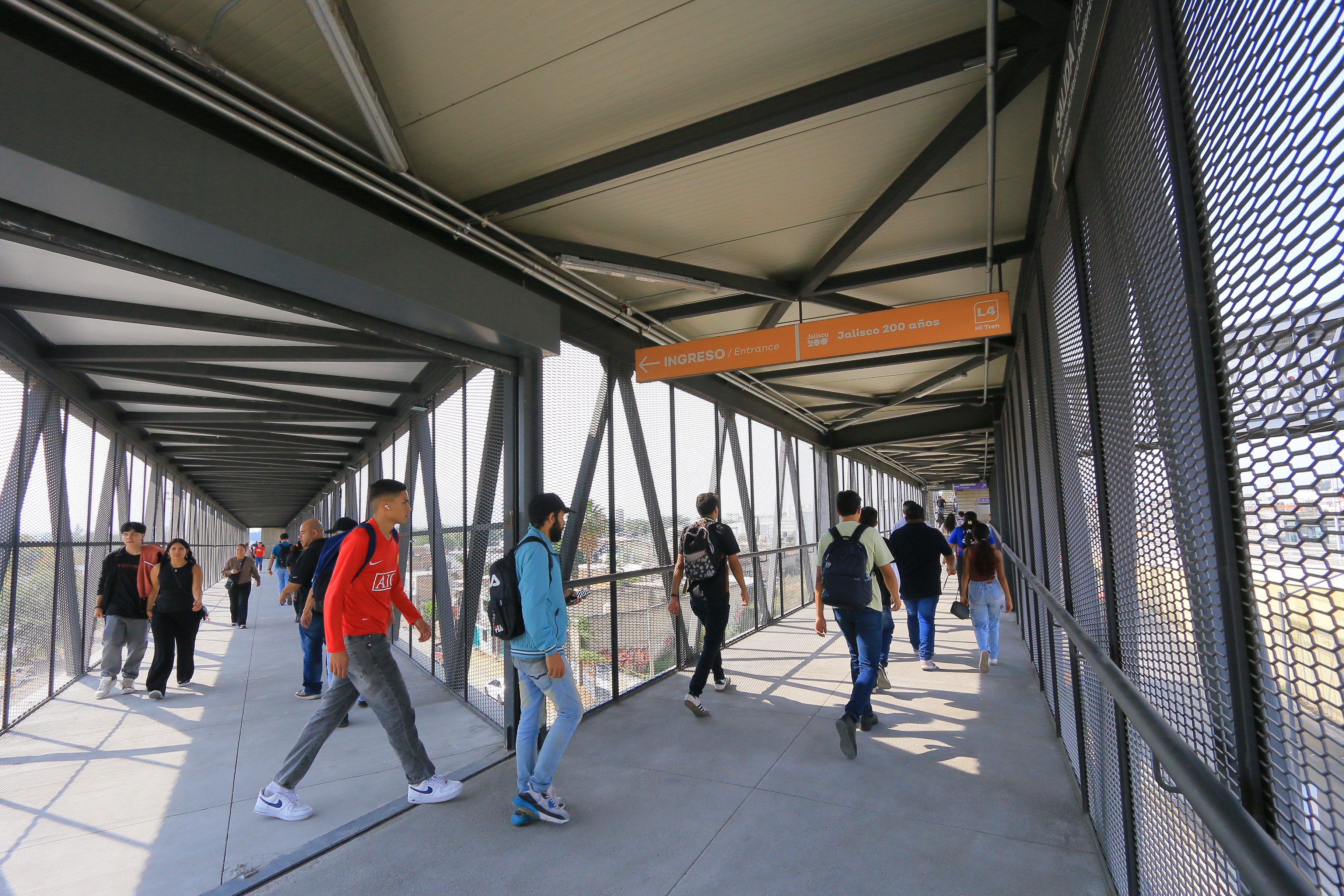 30-dic-2025--siteur--concluye-servicio-gratuito-de-lnea-4-en-sus-primeras-dos-semanas-de-operacin_55013145100_o