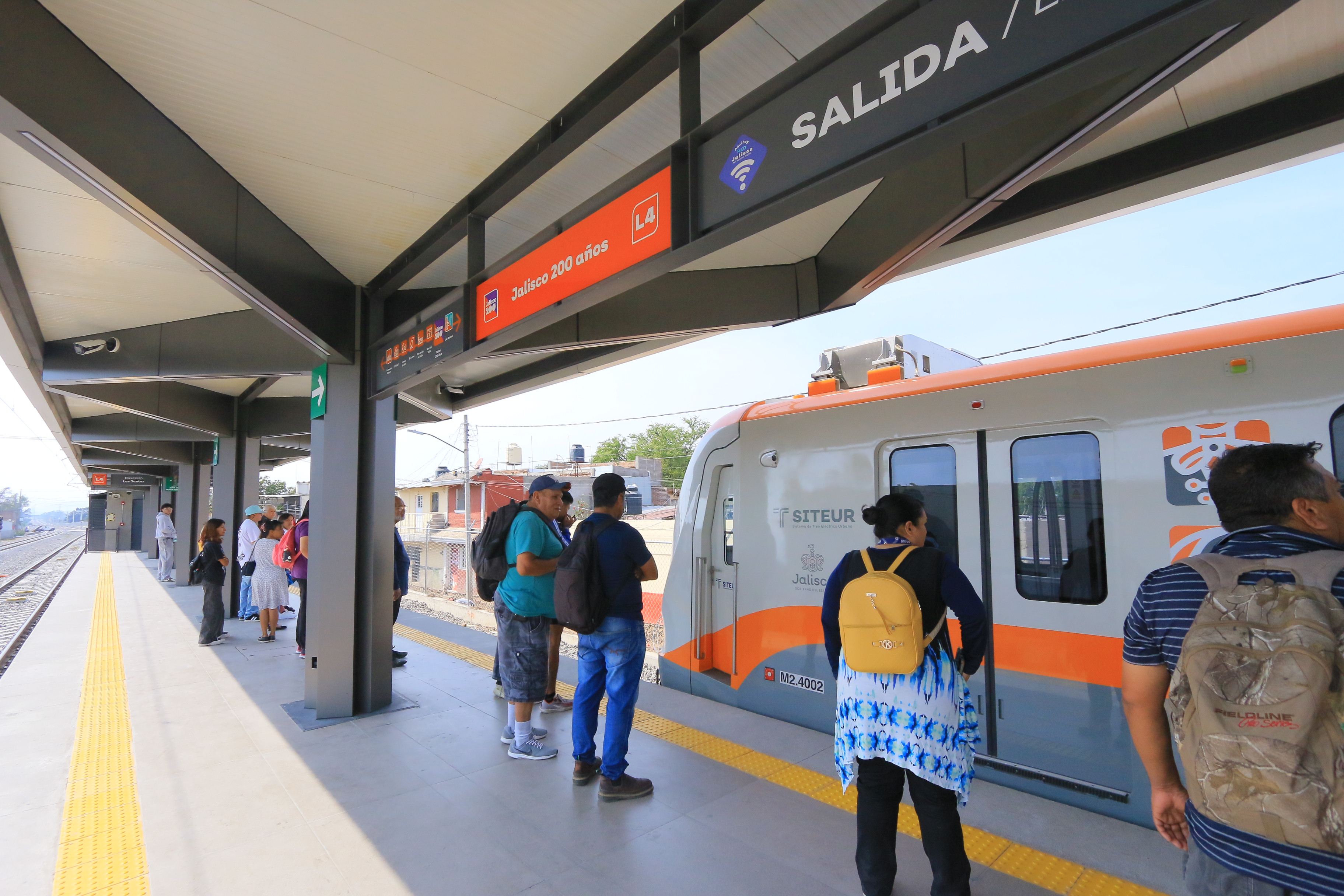 15-ene-2026--setran--lnea-4-del-tren-ligero-cumple-un-mes-y-supera-expectativas-de-operacin_55043165940_o