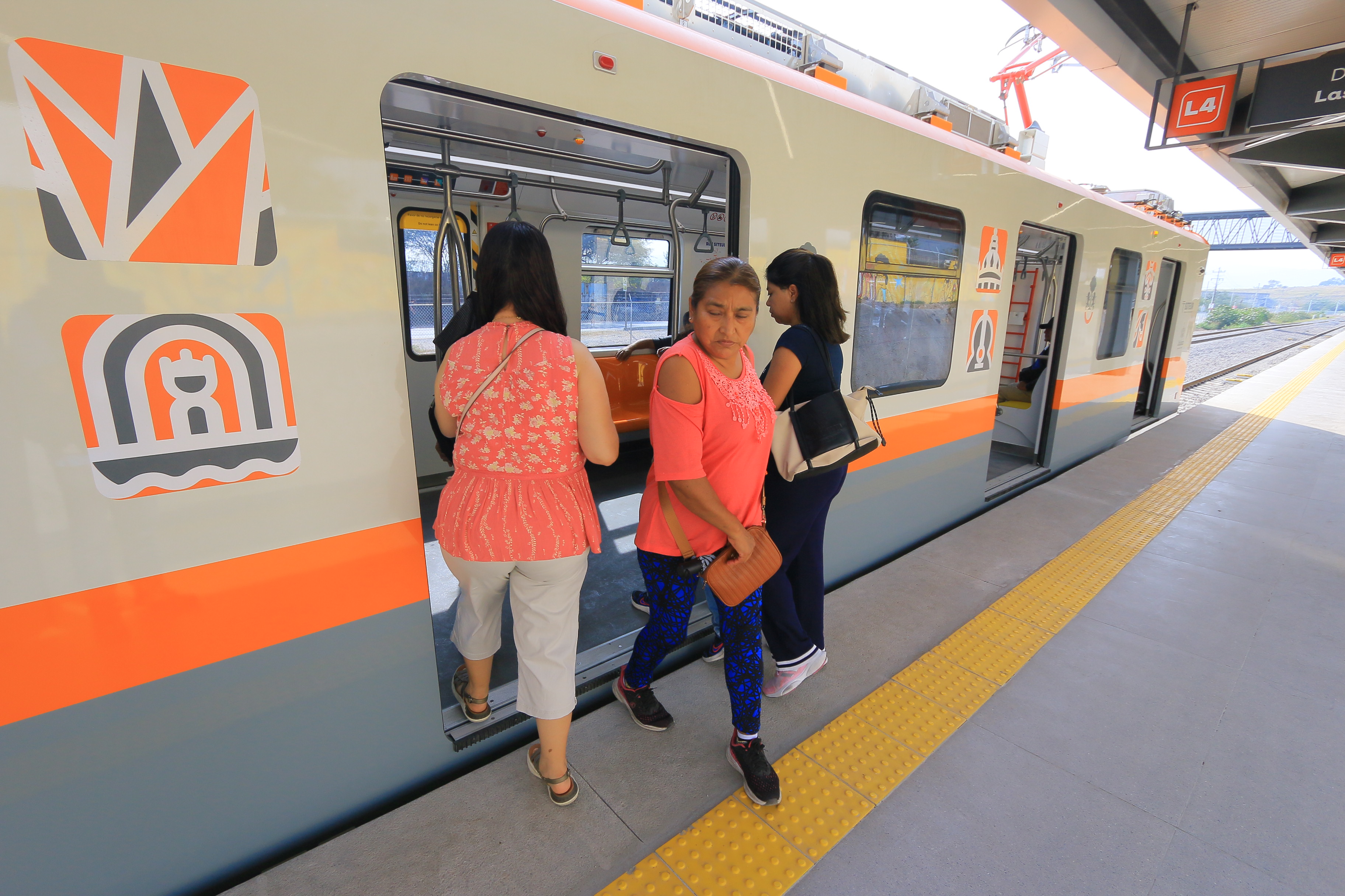 30-dic-2025--siteur--concluye-servicio-gratuito-de-lnea-4-en-sus-primeras-dos-semanas-de-operacin_55011951482_o