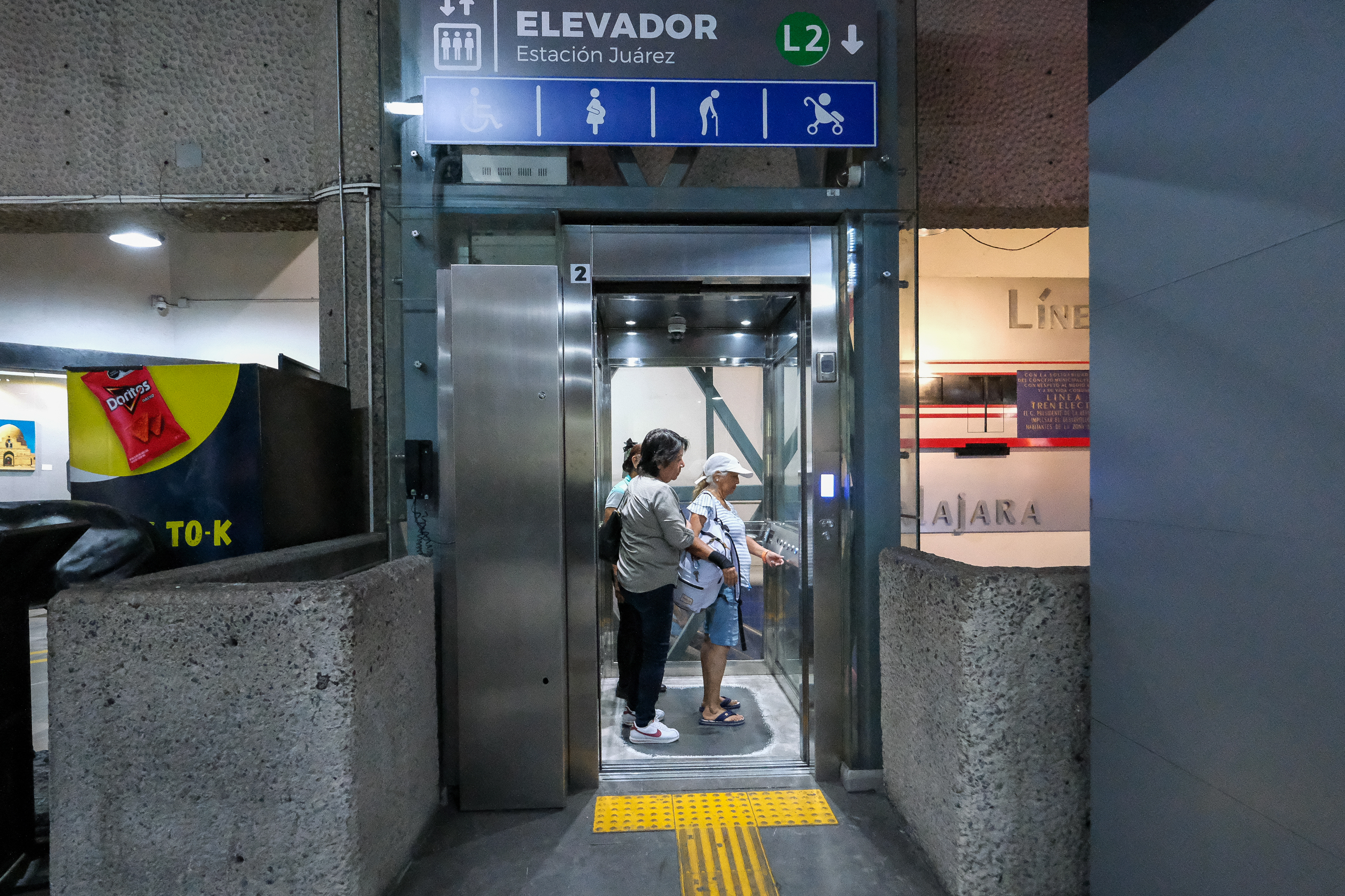 20-abril-2026--siteur--anuncia-gobierno-de-jalisco-plan-emergente-para-mantenimiento-y-modernizacin-de-elevadores-y-escaleras-elctricas-de-estaciones-del-siteur_55219481611_o